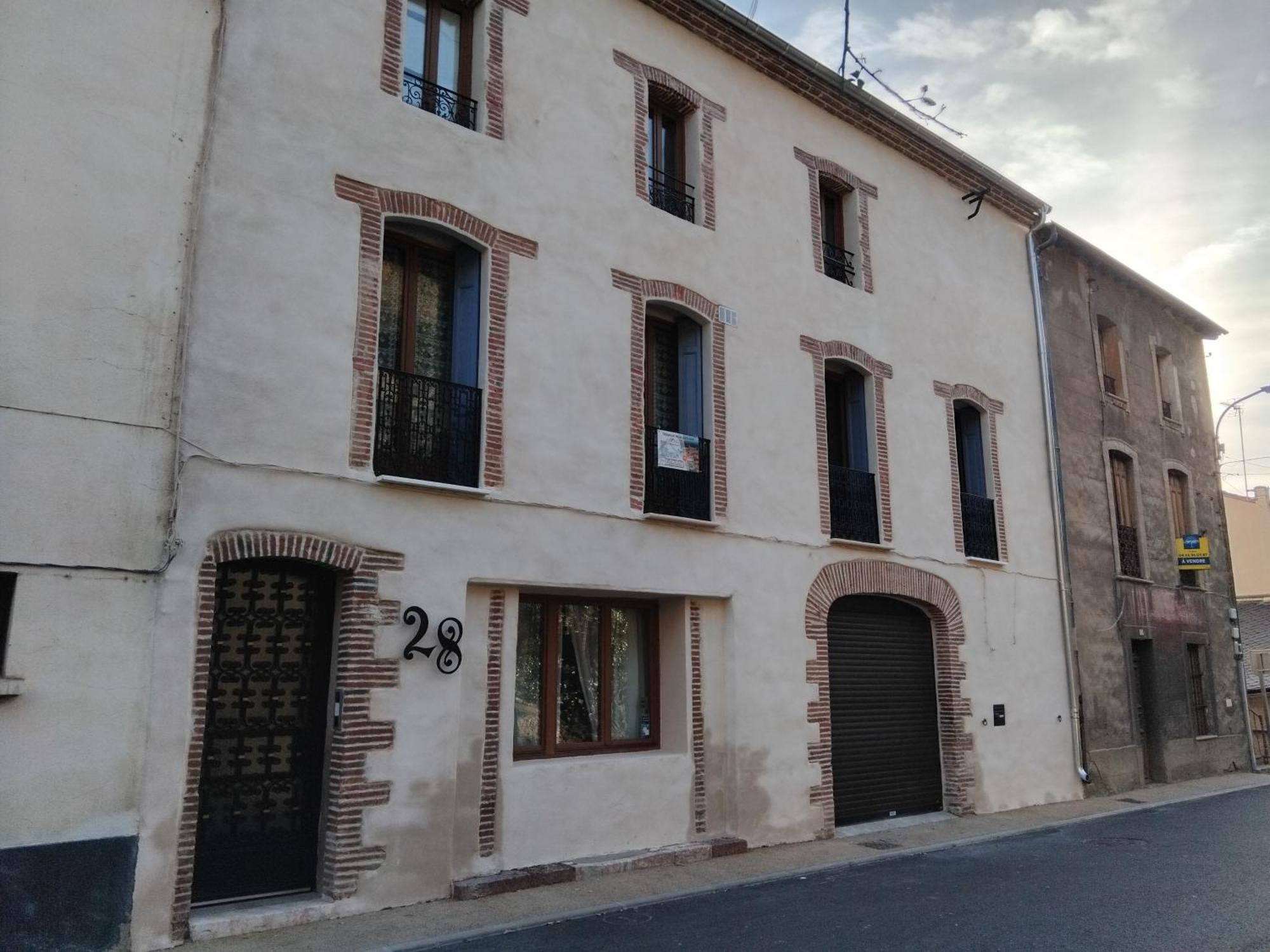 Sundrenched Relais De Poste In Serdinya Exterior photo